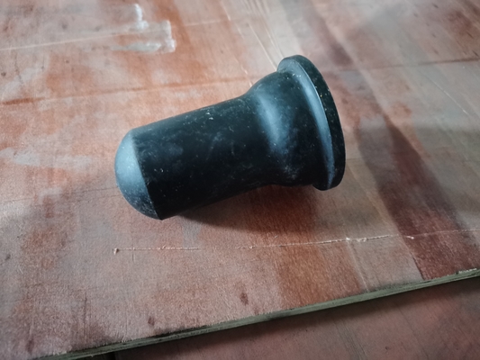 XJ250 XJ350 XJ750 Workover Rig Parts Rubber Cup API มาตรฐาน