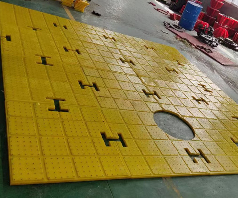 1MX1M Anti Slip Surface Floor Mat สําหรับเครื่องเจาะ ความหนาของพื้น 30MM PU สําหรับเจาะ