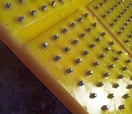 แผ่นกันลื่นโต๊ะหมุน วัสดุ PU ความแข็งแรงแรงดึง 45 Mpa ใช้บนแท่นขุดเจาะ