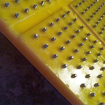 แผ่นกันลื่นโต๊ะหมุน วัสดุ PU ความแข็งแรงแรงดึง 45 Mpa ใช้บนแท่นขุดเจาะ